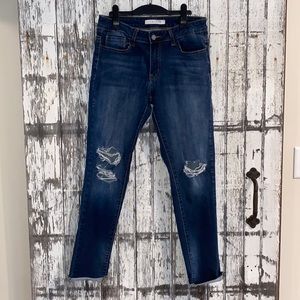 Nature distressed stretch skinny jeans